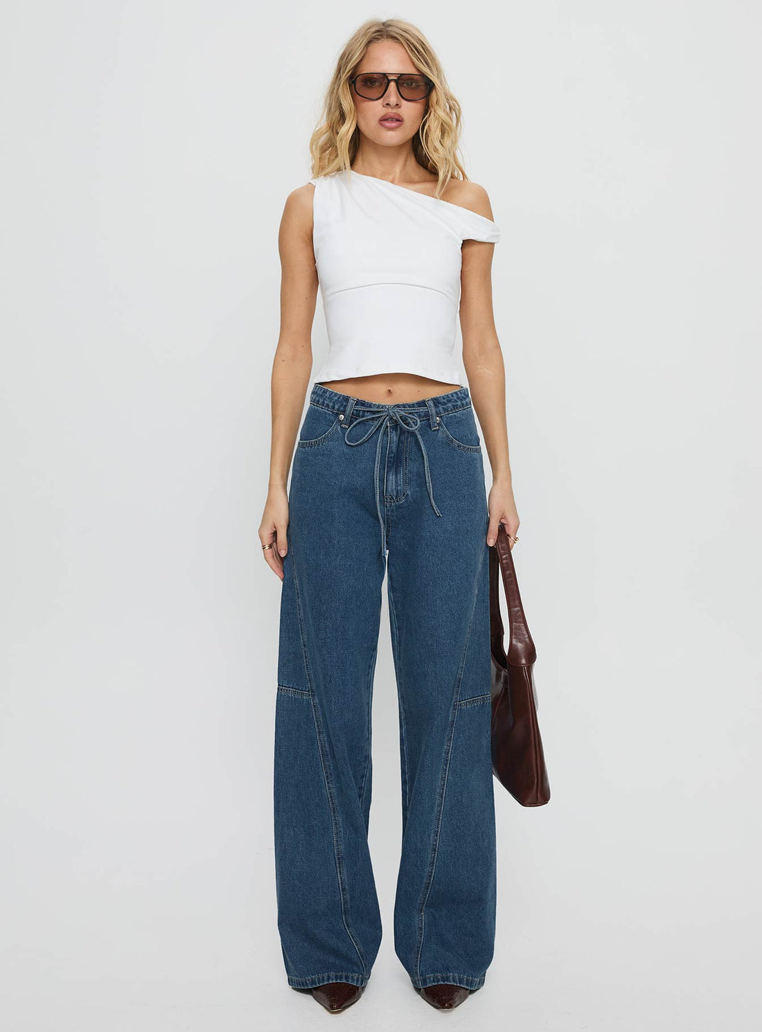 Bruiser Mid Rise Wide Leg Jeans Mid Blue Wash