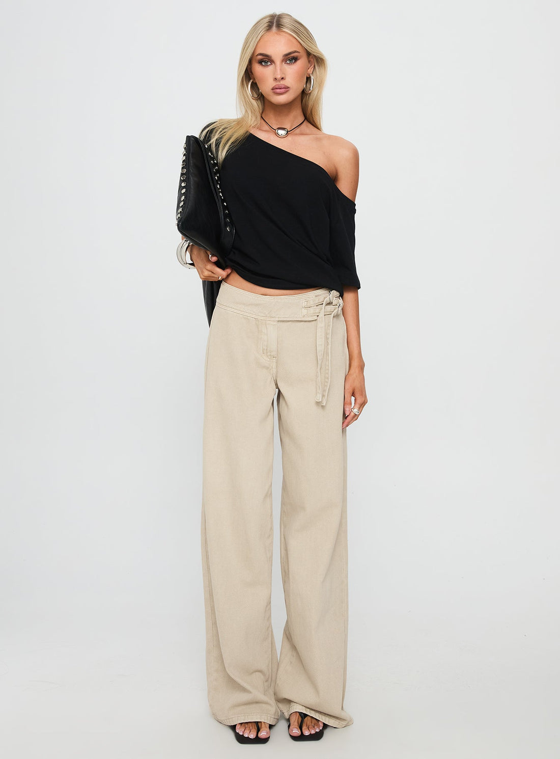 Boxie Mid Rise Wide Leg Jeans Cream
