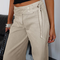 Boxie Mid Rise Wide Leg Jeans Cream